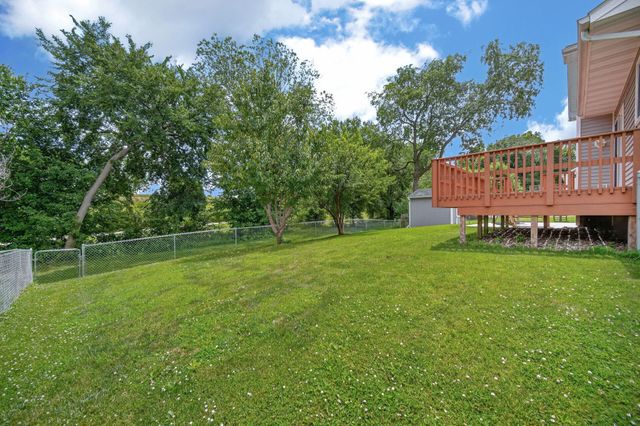 485 Fawn Circle, Pleasant Hill, IA 50327