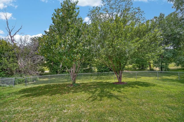 485 Fawn Circle, Pleasant Hill, IA 50327