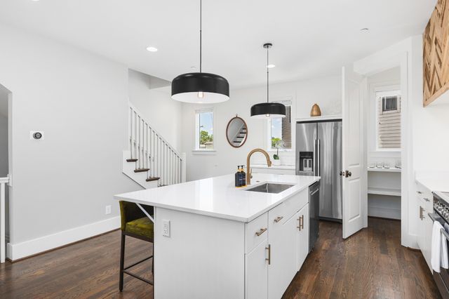 1033 Wedgewood Ave Unit 2, Nashville, TN 37203