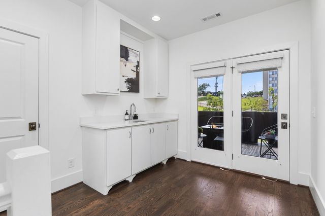 1033 Wedgewood Ave Unit 2, Nashville, TN 37203