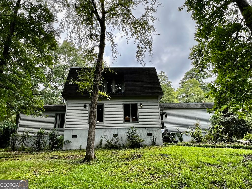 946 Fair Oaks Drive, Macon, GA 31204