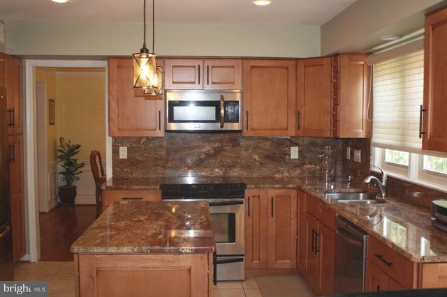 8606 COMPASS CT, Laurel, MD 20708