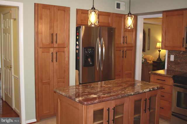 8606 COMPASS CT, Laurel, MD 20708