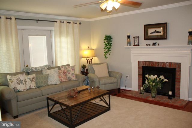 8606 COMPASS CT, Laurel, MD 20708