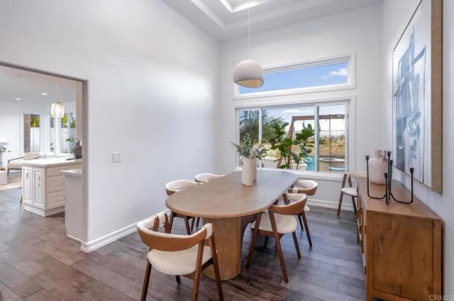 608 Crest Drive, Encinitas, CA 92024