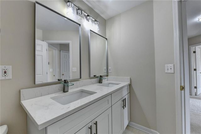 5073 Aurelia Trl, Suwanee, GA 30024