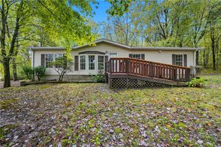 454 Mountain View Rd, Union Twp, PA 16101