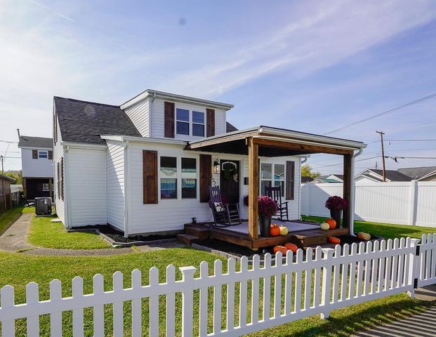 1524 Beech Street, Kenova, WV 25530