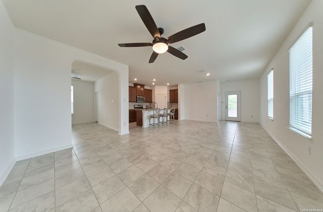 4466 Tivoli Dr, Converse, TX 78109