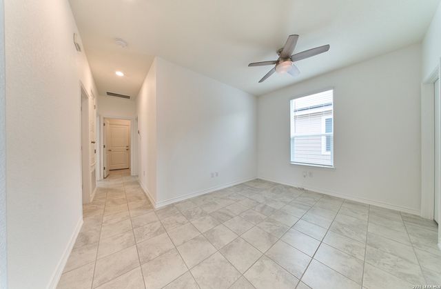 4466 Tivoli Dr, Converse, TX 78109