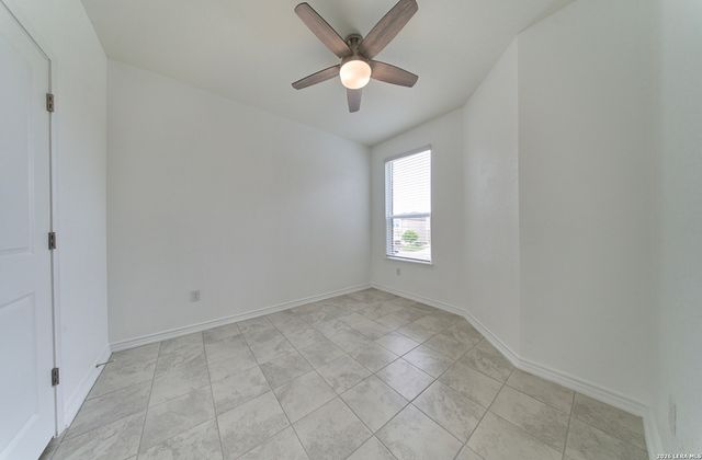 4466 Tivoli Dr, Converse, TX 78109