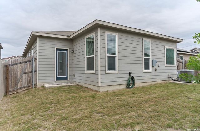 4466 Tivoli Dr, Converse, TX 78109