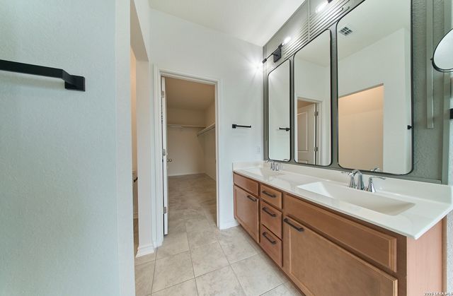 4466 Tivoli Dr, Converse, TX 78109