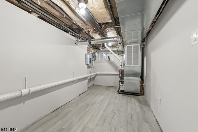 138 Monmouth Road, Elizabeth City, NJ 07208