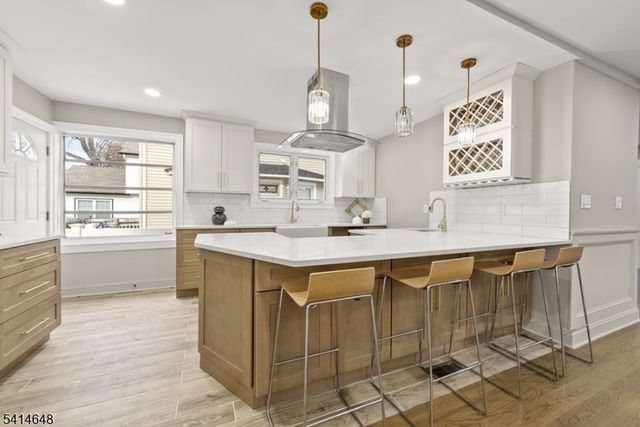 138 Monmouth Road, Elizabeth City, NJ 07208