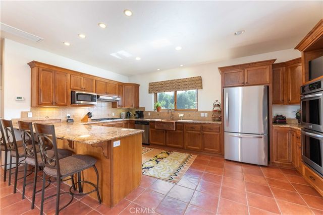 1615 Halsey Street, Redlands, CA 92373