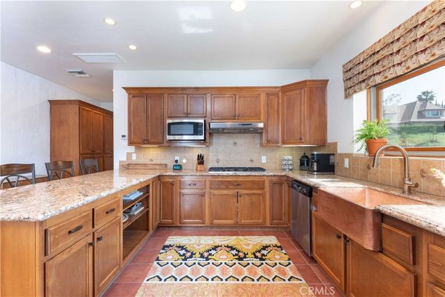 1615 Halsey Street, Redlands, CA 92373