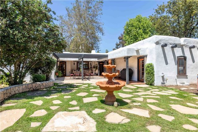 1615 Halsey Street, Redlands, CA 92373