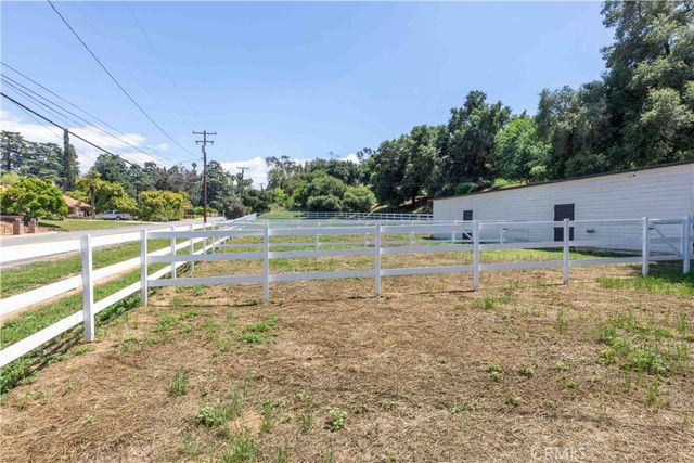 1615 Halsey Street, Redlands, CA 92373