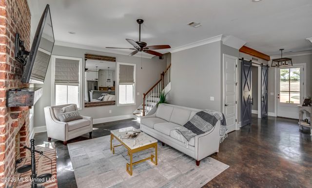 150 Pine Ridge Circle, Brandon, MS 39047