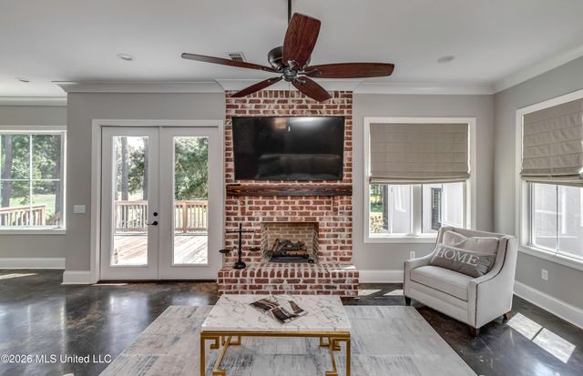 150 Pine Ridge Circle, Brandon, MS 39047