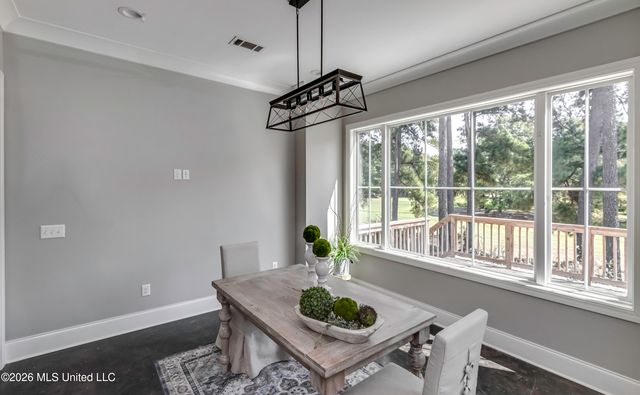 150 Pine Ridge Circle, Brandon, MS 39047