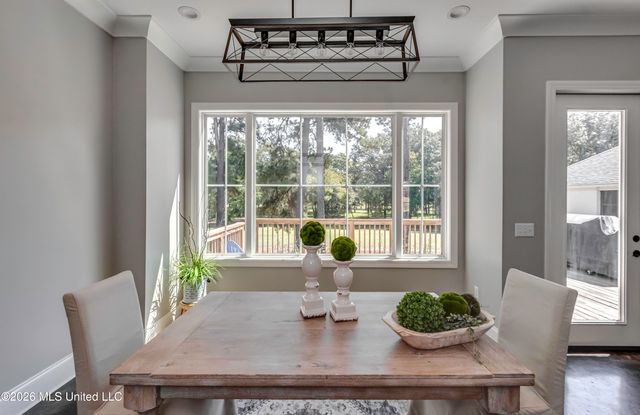 150 Pine Ridge Circle, Brandon, MS 39047