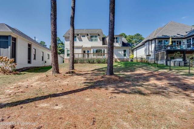 150 Pine Ridge Circle, Brandon, MS 39047