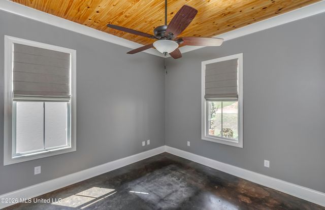 150 Pine Ridge Circle, Brandon, MS 39047