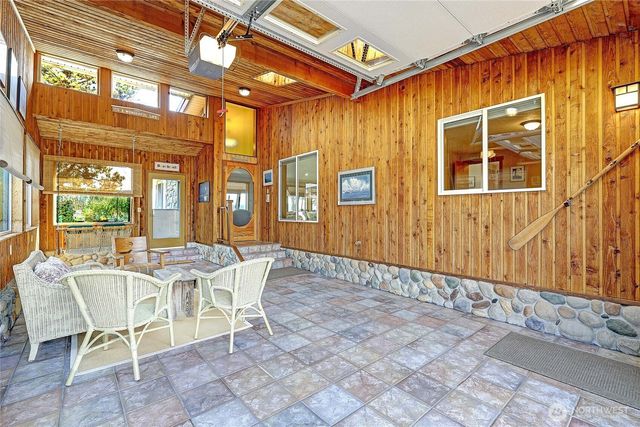 870 Livingston Bay Shore Drive, Camano Island, WA 98282