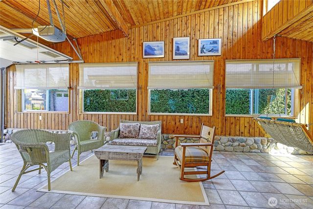 870 Livingston Bay Shore Drive, Camano Island, WA 98282