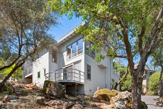 1475 Los Olivos Rd, Santa Rosa, CA 95404