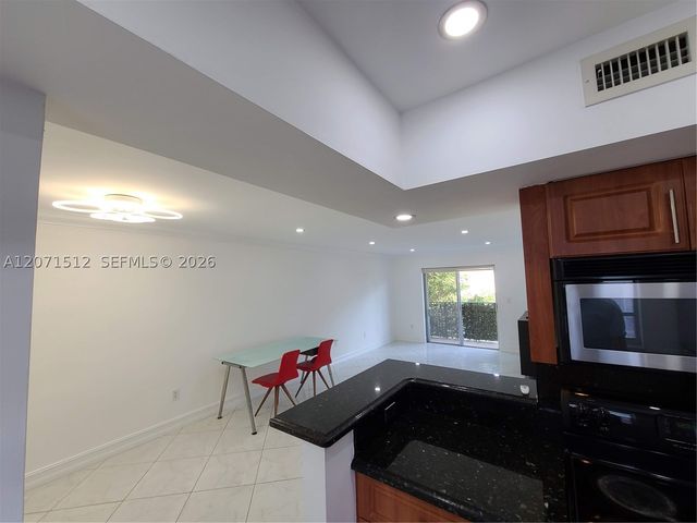 750 Michigan Ave 203, Miami Beach, FL 33139