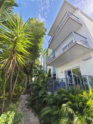 750 Michigan Ave 203, Miami Beach, FL 33139