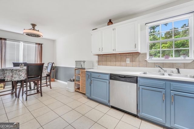 110 Westeria Way, Jackson, GA 30233