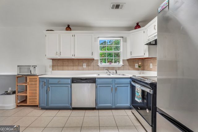 110 Westeria Way, Jackson, GA 30233