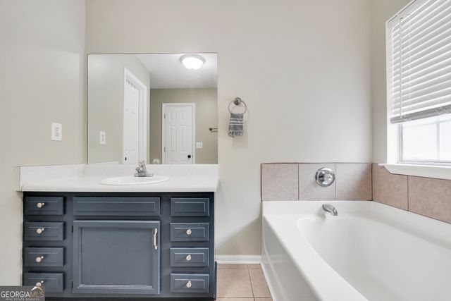 110 Westeria Way, Jackson, GA 30233