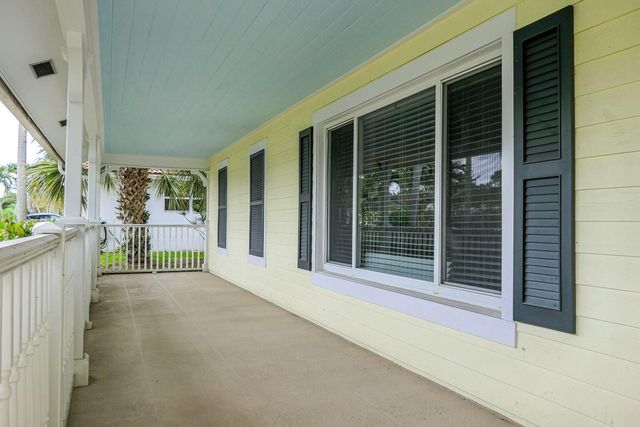 18014 Perigon Way, Jupiter, FL 33458