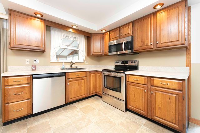 283 Harriet, Cumberland, RI 02864