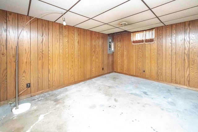 283 Harriet, Cumberland, RI 02864