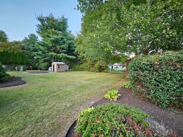 283 Harriet, Cumberland, RI 02864