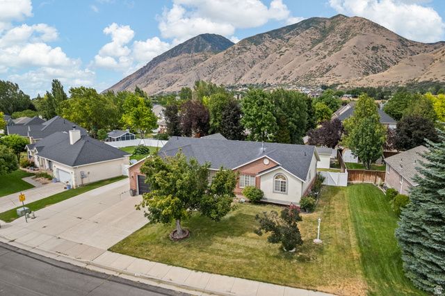 1791 RED BARN RD, Springville, UT 84663