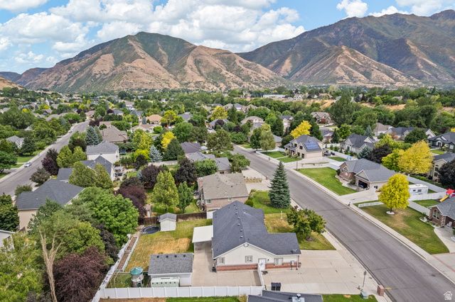 1791 RED BARN RD, Springville, UT 84663