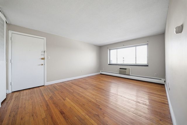 239 Kelton St 41, Boston, MA 02134