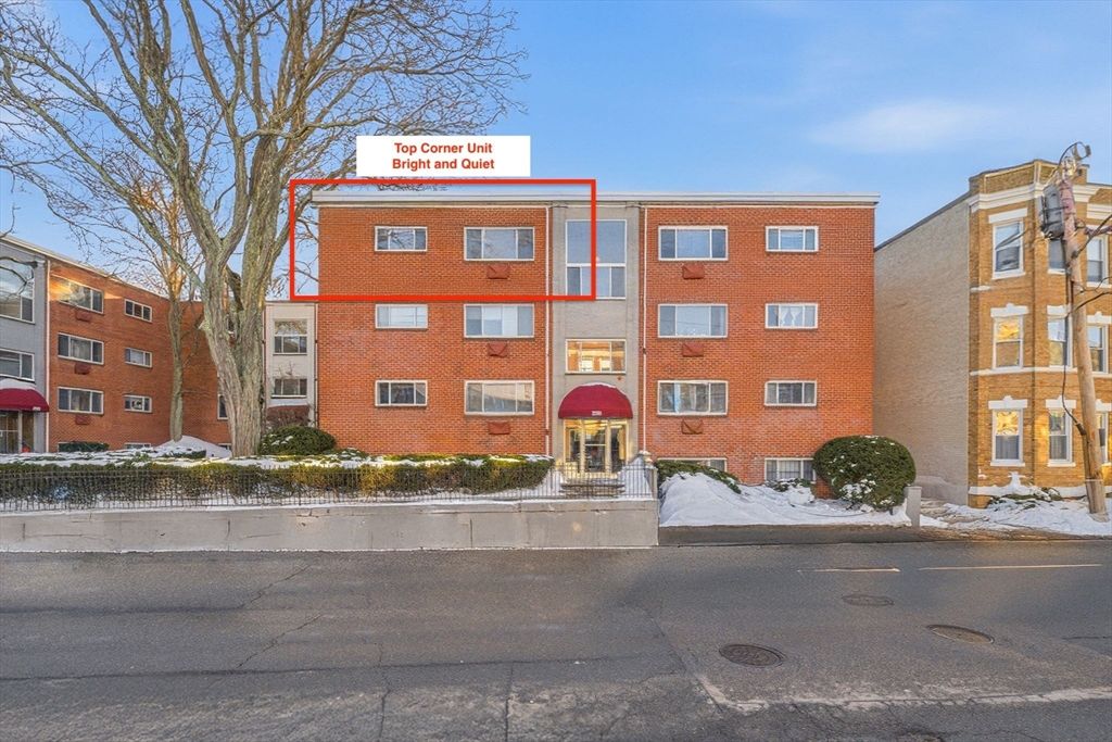 239 Kelton St 41, Boston, MA 02134