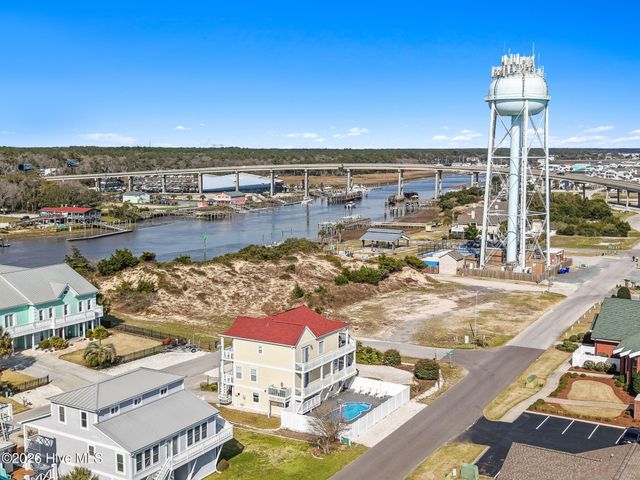 147 Yacht Watch Drive, Supply, NC 28462