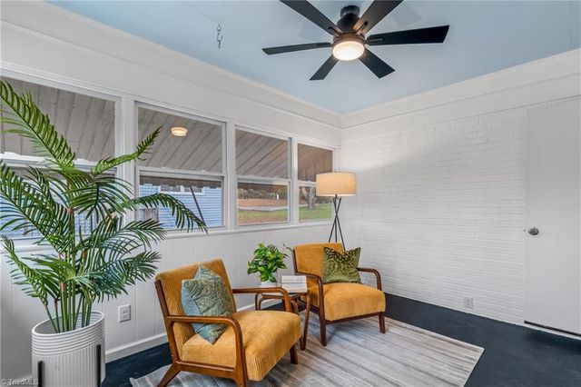 3015 Dellwood Drive, Greensboro, NC 27408