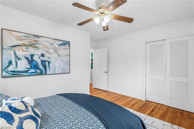 3015 Dellwood Drive, Greensboro, NC 27408