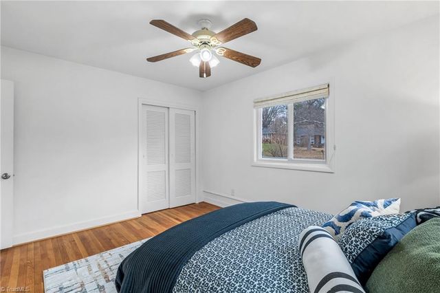 3015 Dellwood Drive, Greensboro, NC 27408