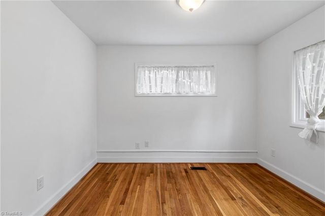 3015 Dellwood Drive, Greensboro, NC 27408